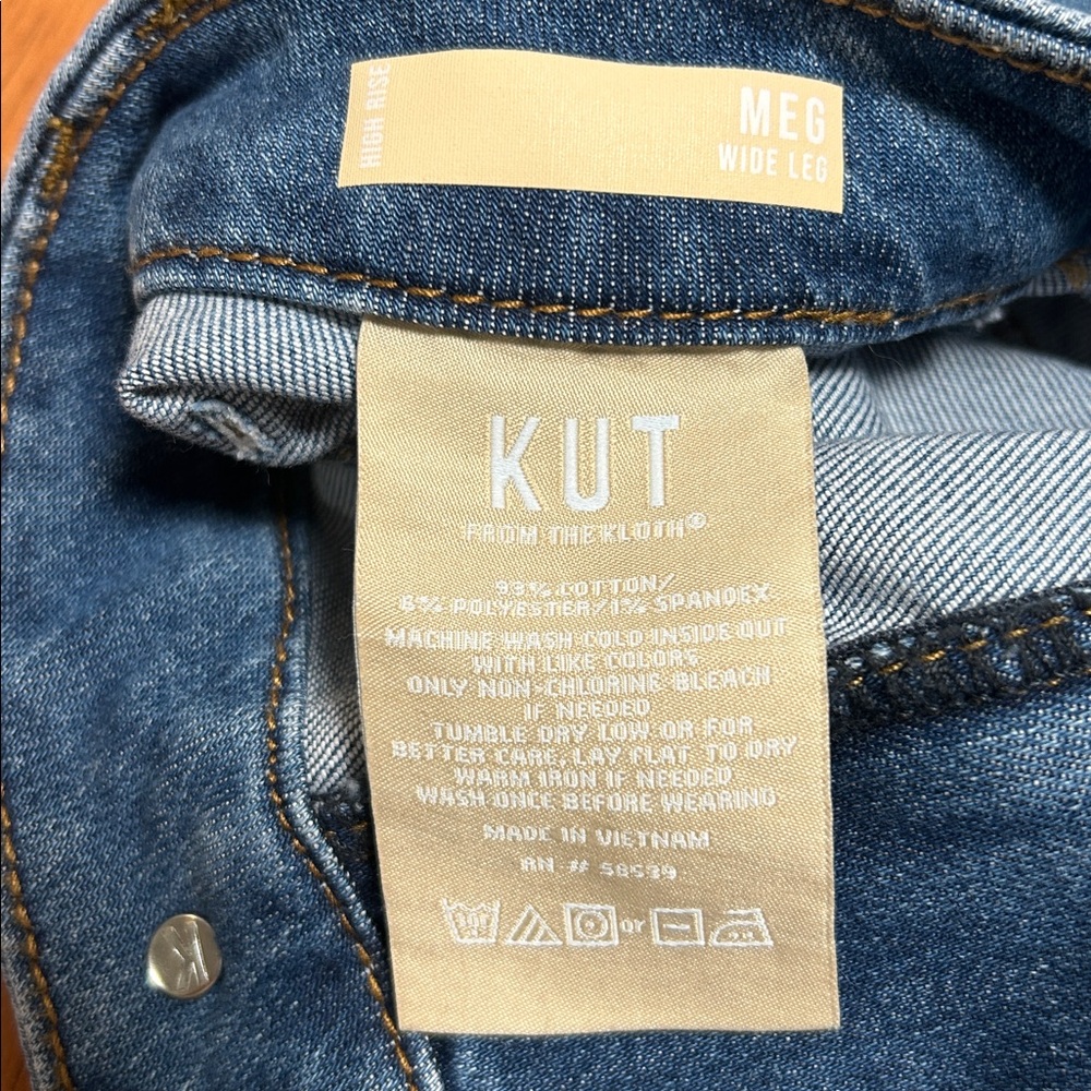 Kut From The Kloth Meg Wide Leg Jeans - Picture 3 of 6